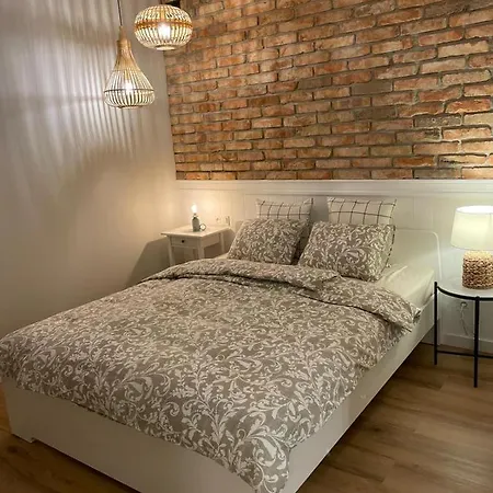 Apartamenty Guzik Krosno Exterior foto